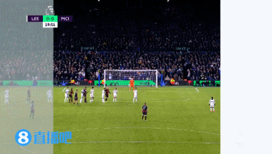 拜仁慕尼黑客场大胜沙尔克04