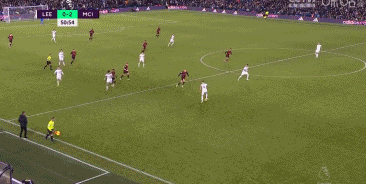 德转：王上源与河南队续约一年，新合同至2026年底