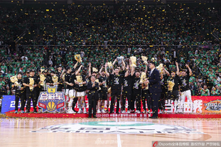 76人vs老鹰前瞻：特雷·杨&恩比德继续缺席，76人力争连胜