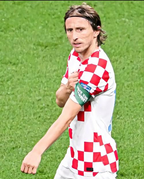 厄德高复出引发阿森纳阵容平衡讨论